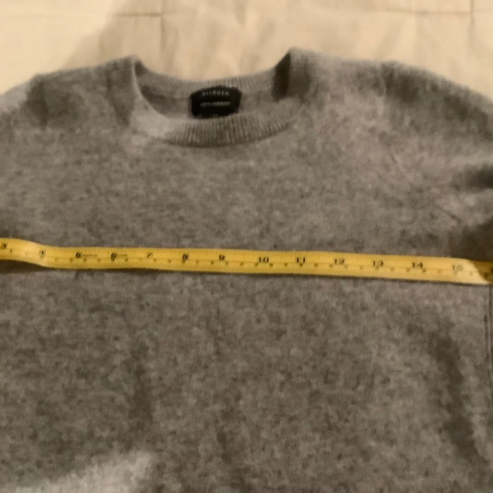 Halogen - Picture 3 of 4